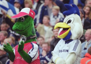 The old Chirpy always had a smile on his face, even when forced to spend time with an Arsenal supporting dinasaur.